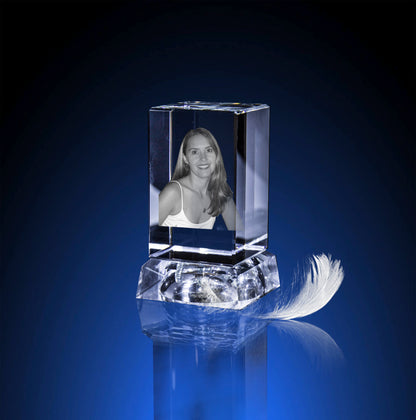 SH128-1 Crystal on base (80x40x40mm)